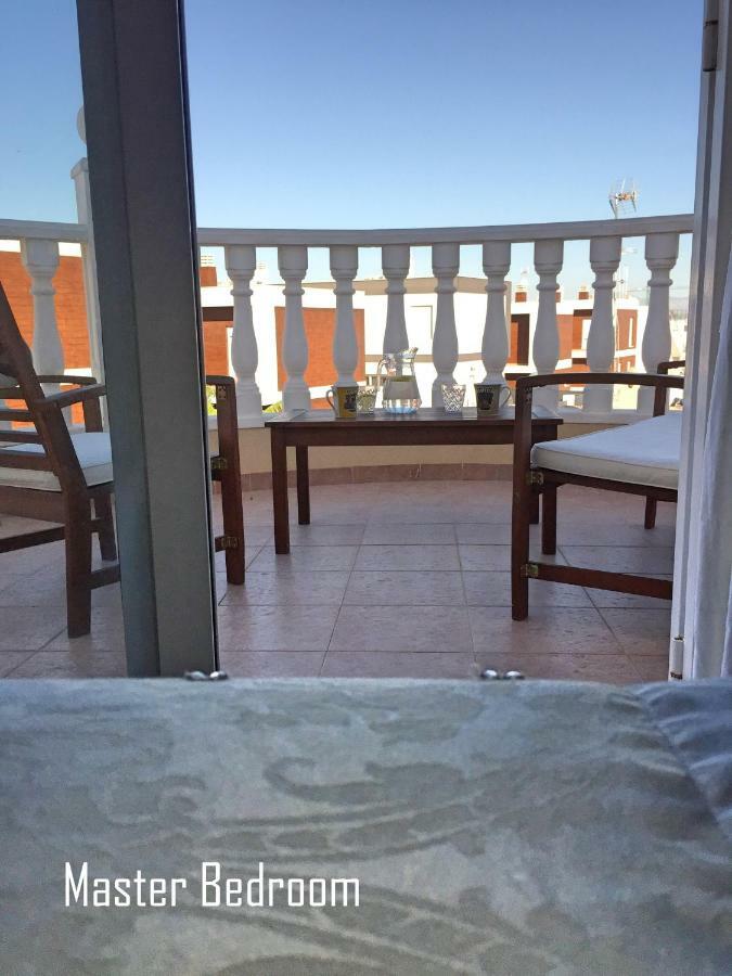 Vickys Villa Puerto Marino ภายนอก รูปภาพ